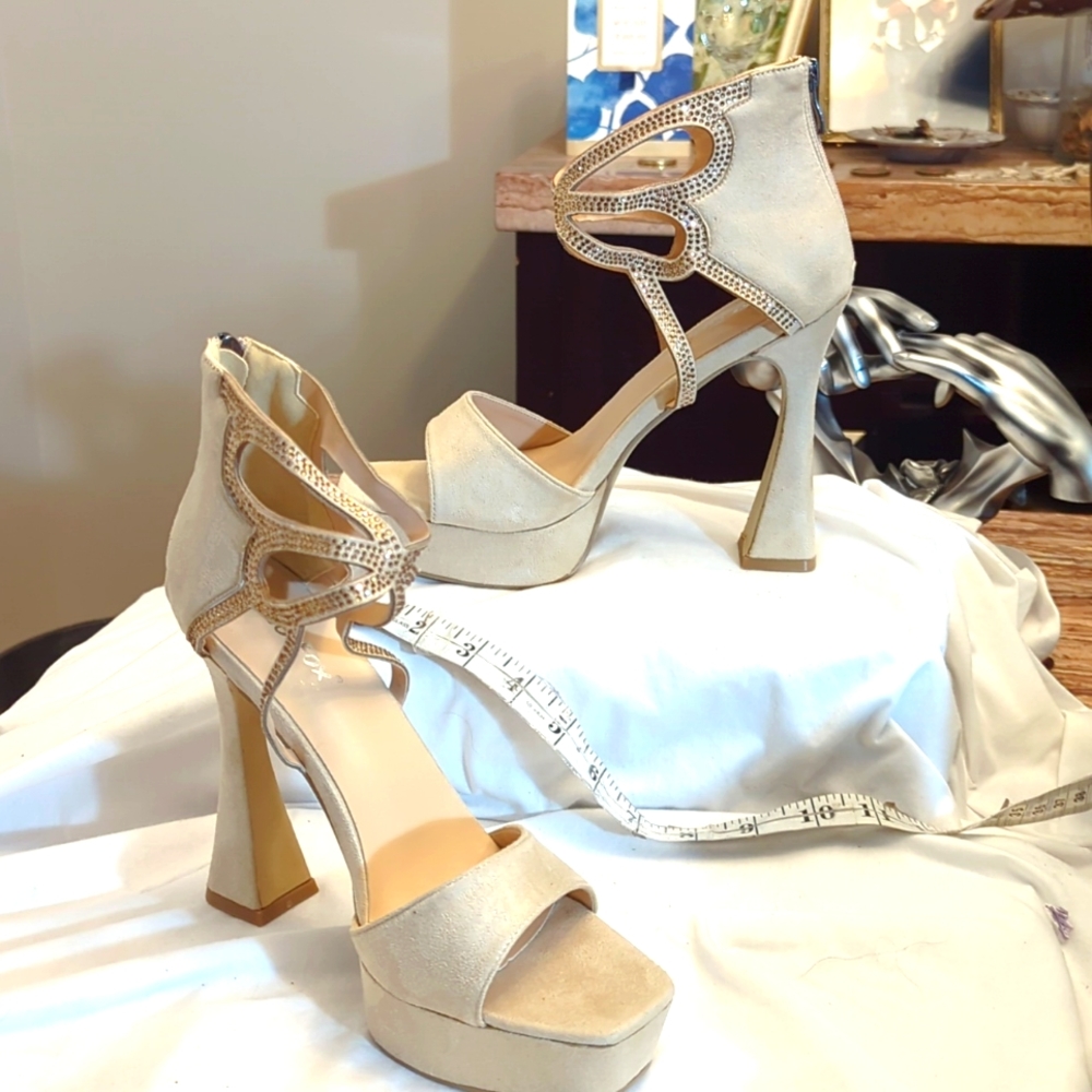 Platform heeled sandals